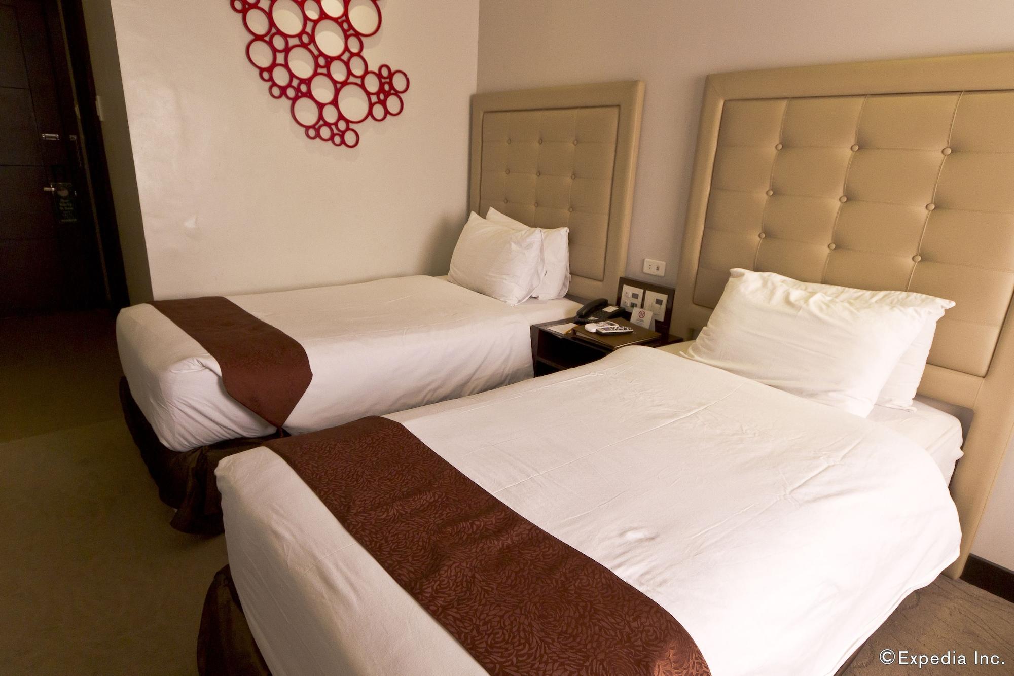 Castle Peak Hotel Cebu Extérieur photo