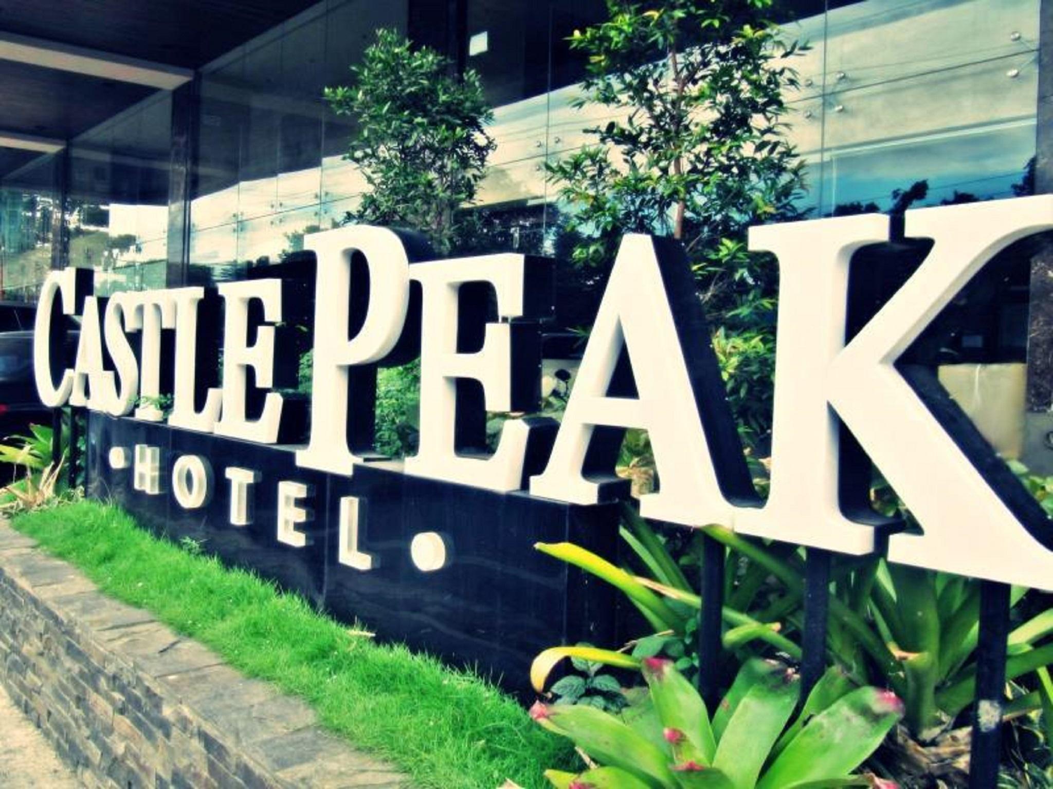 Castle Peak Hotel Cebu Extérieur photo